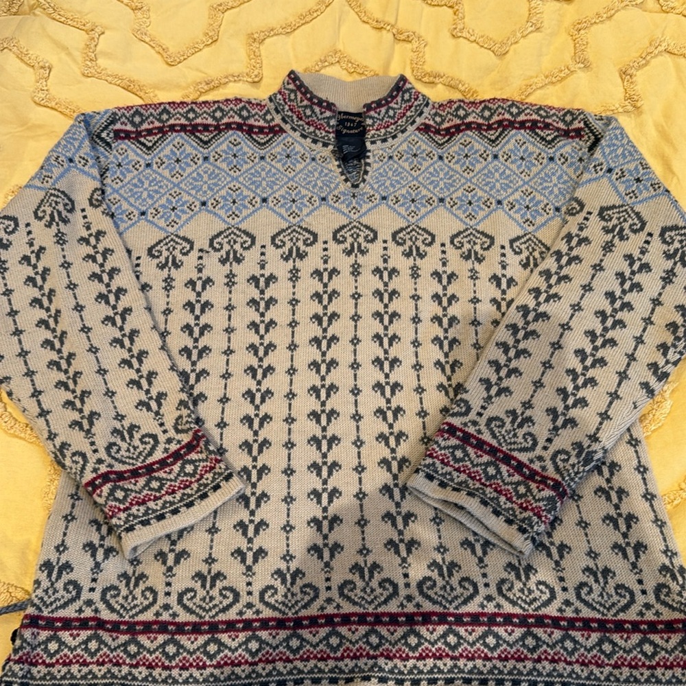 Obermeyer signature vintage sweater